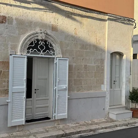 Dimora Margherita Feriehus San Michele Salentino